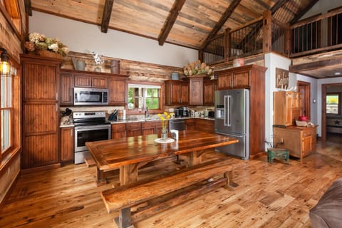 Fully equipped kitchen