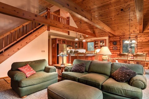 Large open main floor great room.