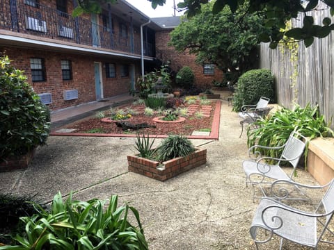 Private Courtyard for the complex.