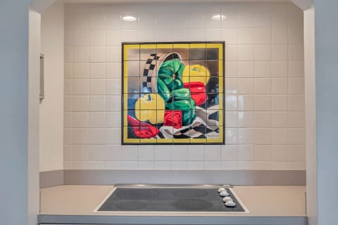 Solid surface cooktop 