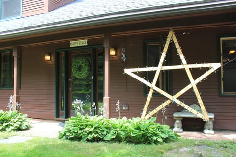 Front door, outside entrance
