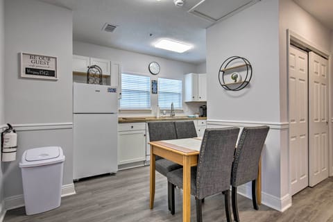 Fully Equipped Kitchen | Dishware/Flatware | Cooking Essentials