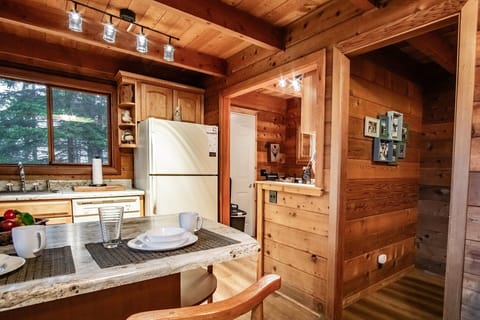 Full kitchen with bonus wet bar.