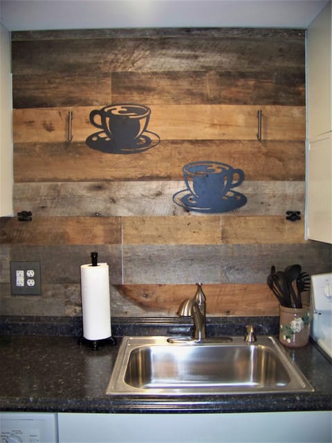 Barnwood and coffee. Lovely way to start the day.