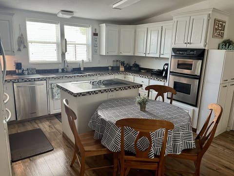 Microwave/stove combination 