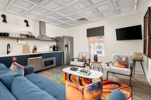 Union 101 - All you need for a great time in Nashville!