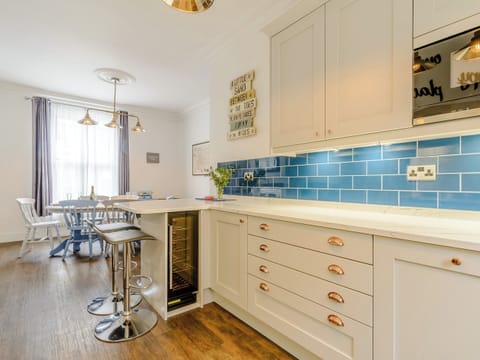 Kitchen | Victoria Square, Whitby