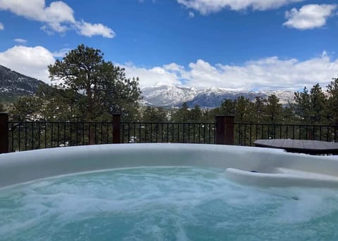 A new feature to Sunset Lodge! Now enjoy glorious views from your own hot tub at this beautiful property.