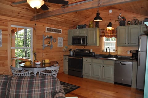 Fully equipped kitchen