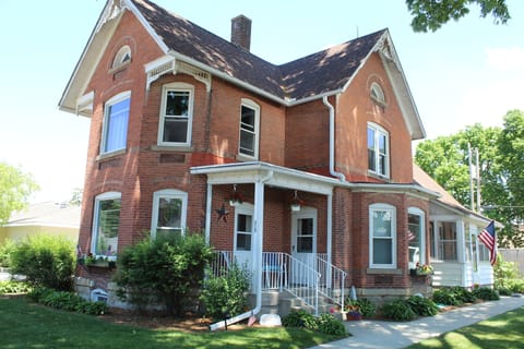 Front view of our 1900 Victorian home.