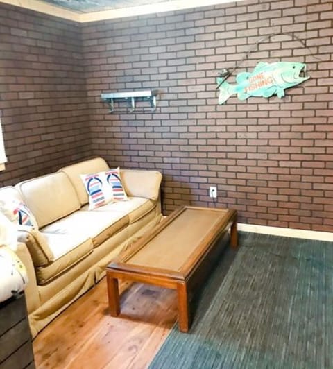 Living room area with sofa sleeper