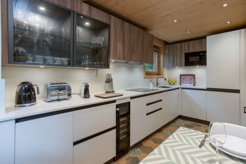 Refurbished well equipped kitchen