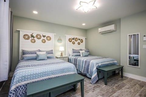 C3Bedroomb