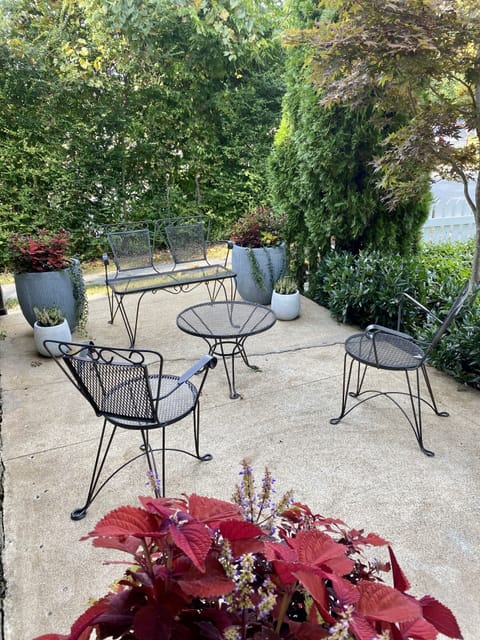 Front porch conversation area