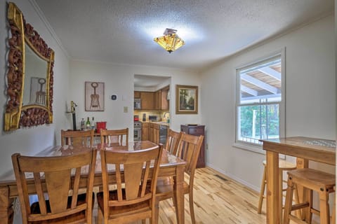Dining Room | Dishware & Flatware