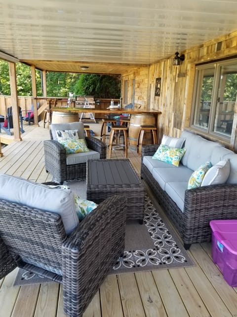 Lower deck, lounging area.