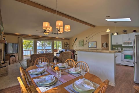 Dining Room | Dishware & Flatware