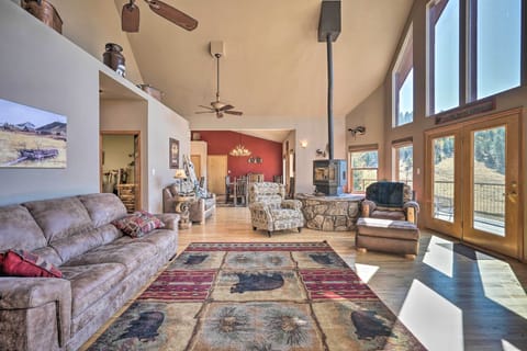 Cripple Creek Vacation Rental | 3 BR | 2 BA | 1 Story