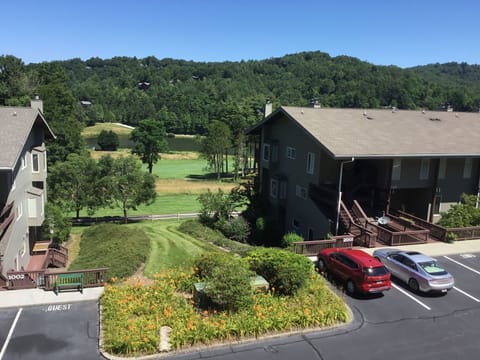 "5005" Valley View