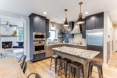 Navy Kitchen, Dining, 4 Season Screened Porch