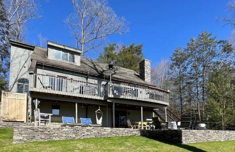 Great lake view spaces inside and out