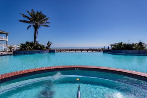 Infinity Pool and Hot Tub