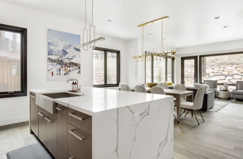 Lots of light and beautiful views