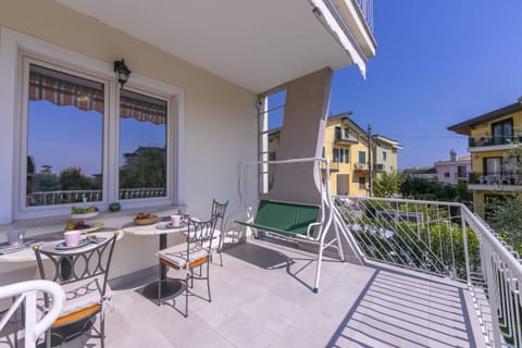 The terrace in front of the apartment