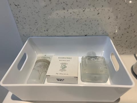 Bathroom amenities