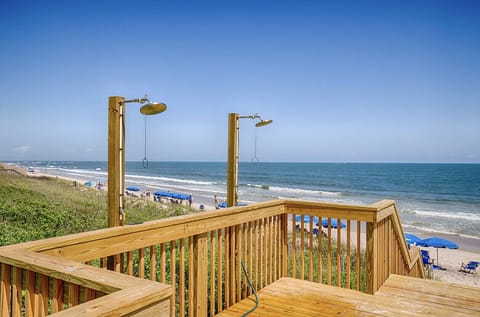 Showers to rinse off 