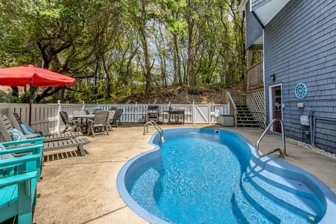 Private Pool Area