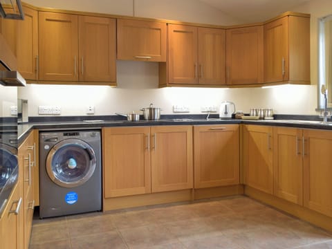 Kitchen/diner | West Barn - Penpistyll Rural Retreats, Dwrbach, near Fishguard