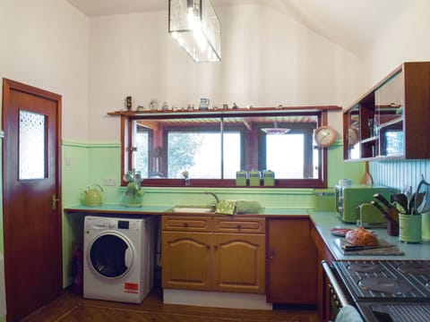 Kitchen | Glen Rosa, Ayr