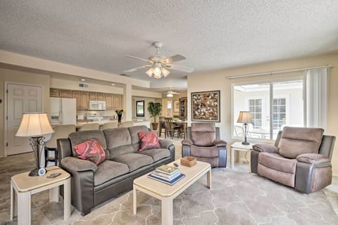 Sun City Vacation Rental | 2BR | 2BA | 1,759 Sq Ft | Step-Free Access