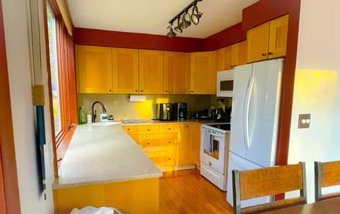 Ground Floor Fully stocked kitchen