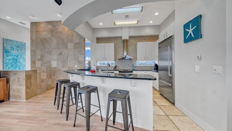 Kitchen - Chefs kitchen to include everything you need