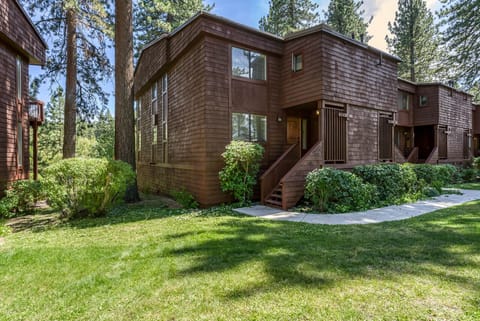 corner unit--quiet and secluded