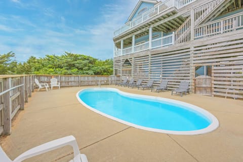 Surf or Sound Realty - 410 - Sea Spray - Pool Area -1