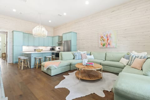 Main Living Room, 1st Floor