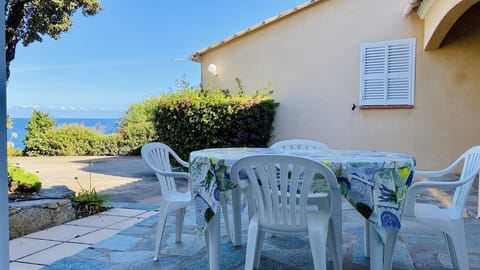 TERRASSE 1 