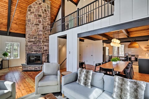 The open space makes it easy to enjoy each other's company.