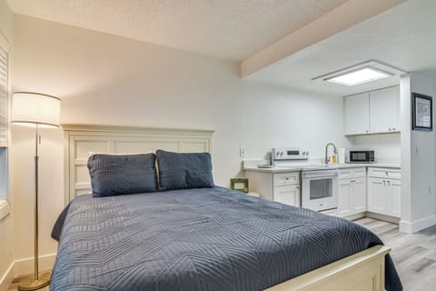 St. Pete Beach Vacation Rental | Studio | 1BA | 610 Sq Ft | Step-Free Access