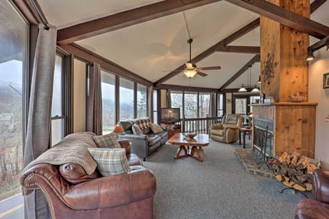 Beech Mountain Vacation Rental Home | 3BR | 3BA | 1,509 Sq Ft | Stairs to Access