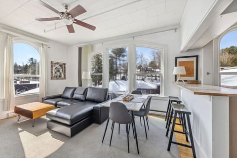 Suite 06-Living Room