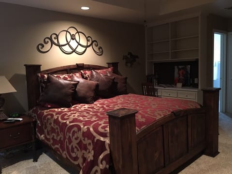 Deluxe bedding, luxury bamboo bed sheets, desk, beautiful balcony views