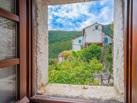 Property, Window, Wall, House, Room, Painting, Vacation, Building, Architecture, Rural Area