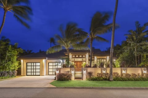 Contemporary, Tropical Design - Elegant contemporary design with lush, tropical landscaping throughout the property.