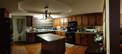 Kitchen main floor