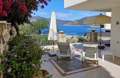 Lovely entrance view Amare