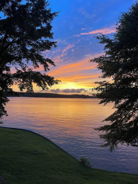 Amazing sunset views from back deck.